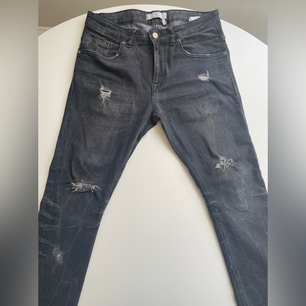 Zara Dark charcoal color denim jeans SZ 31 -great condition